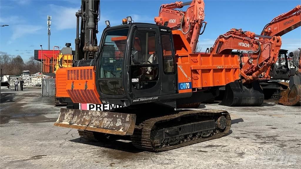 Hitachi CHR70 Vehículos compactos de volteo