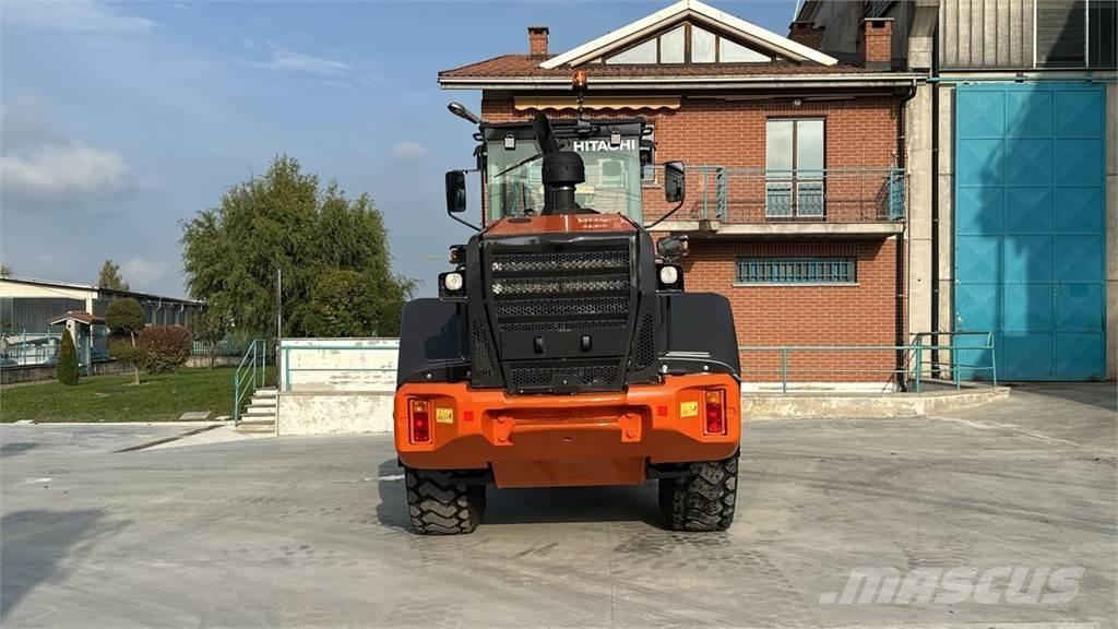 Hitachi ZW180-5B Cargadoras sobre ruedas