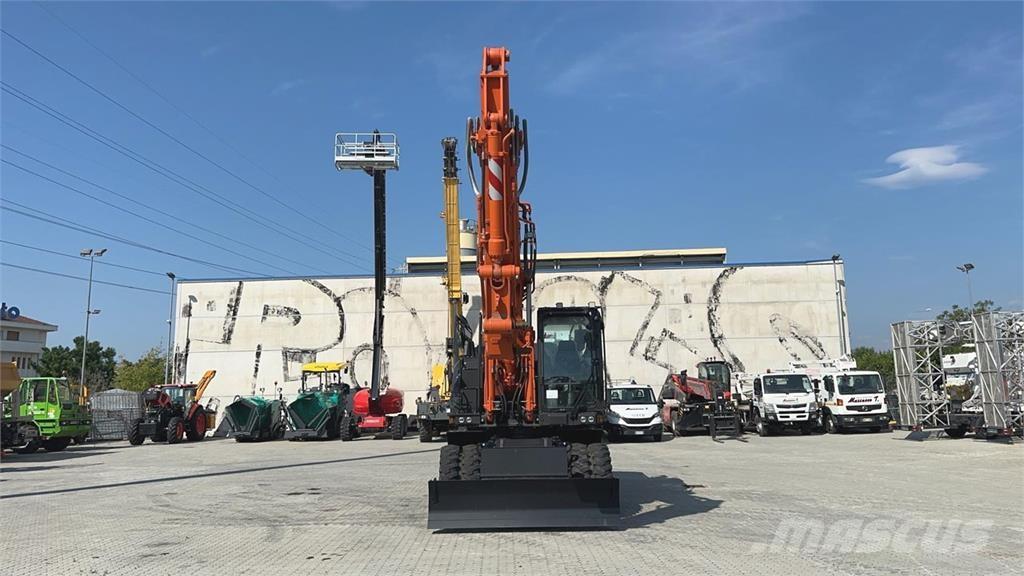 Hitachi ZX220W-7 Excavadoras de ruedas
