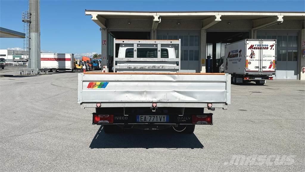 Iveco DAILY 35C13 4X2 Otros camiones