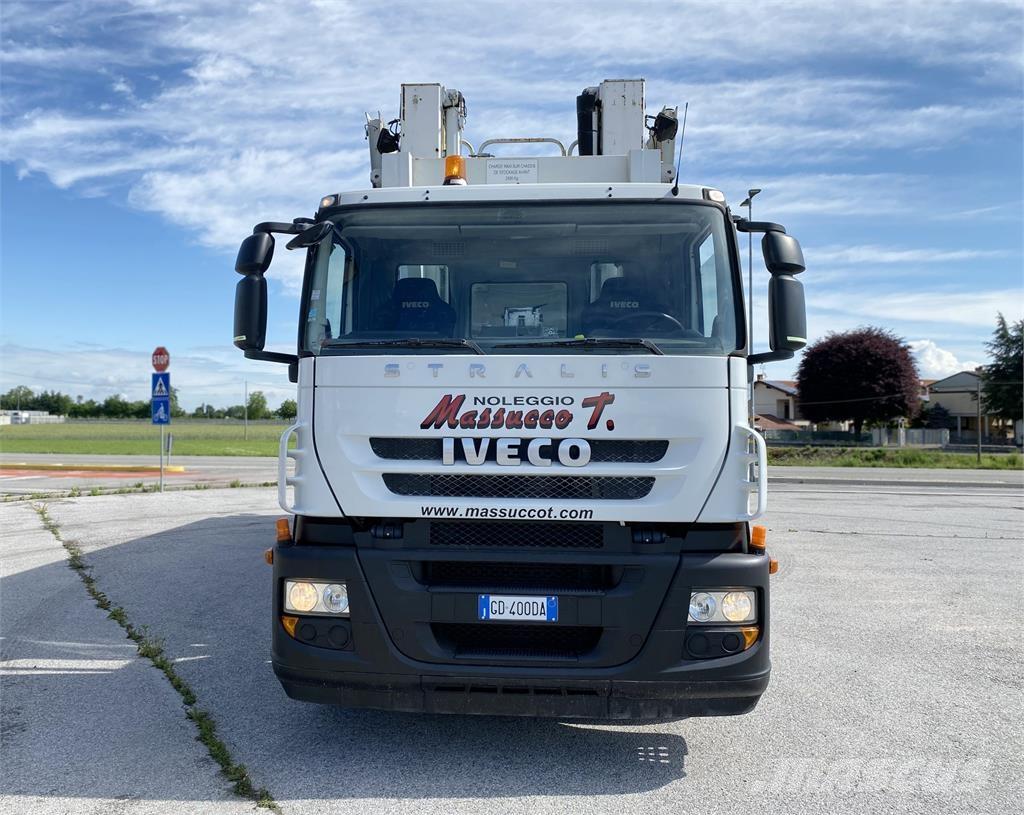 Iveco STRALIS 310 Plataformas sobre camión