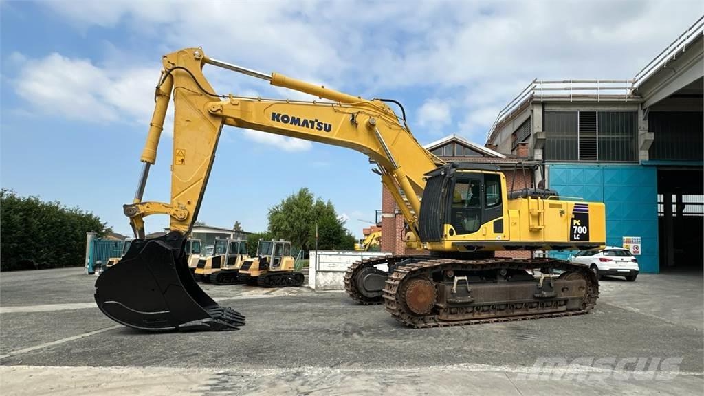 Komatsu PC700 LC-8E0 Excavadoras sobre orugas