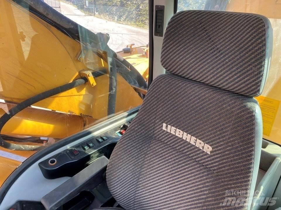 Liebherr A316 Excavadoras de ruedas