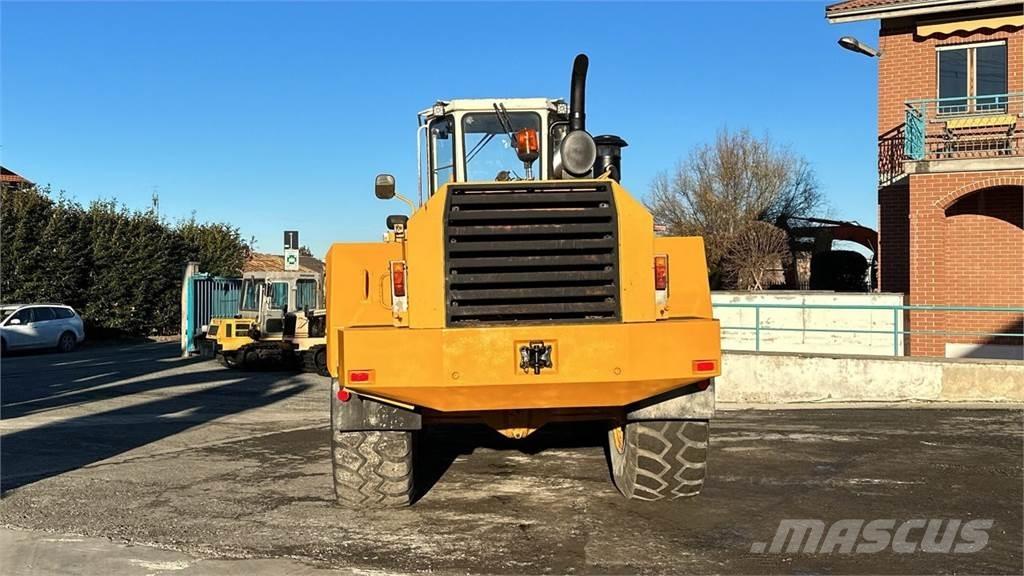 Liebherr L 551 Cargadoras sobre ruedas
