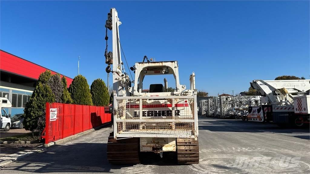 Liebherr RL 22 B Equipos de tuberías