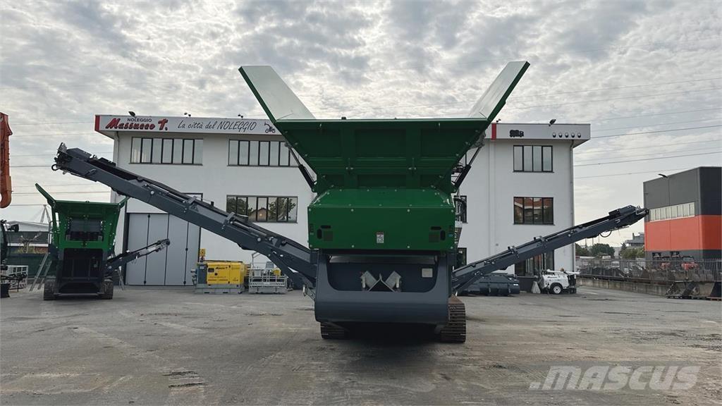 McCloskey R230 Equipos de clasificación de desechos