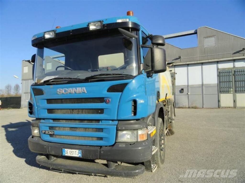 Scania P 230 Bucher Camión de barrendero