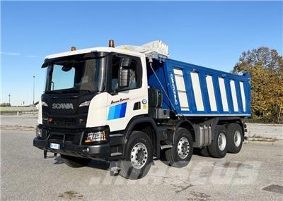Scania P500 XT 8X4 Otros camiones