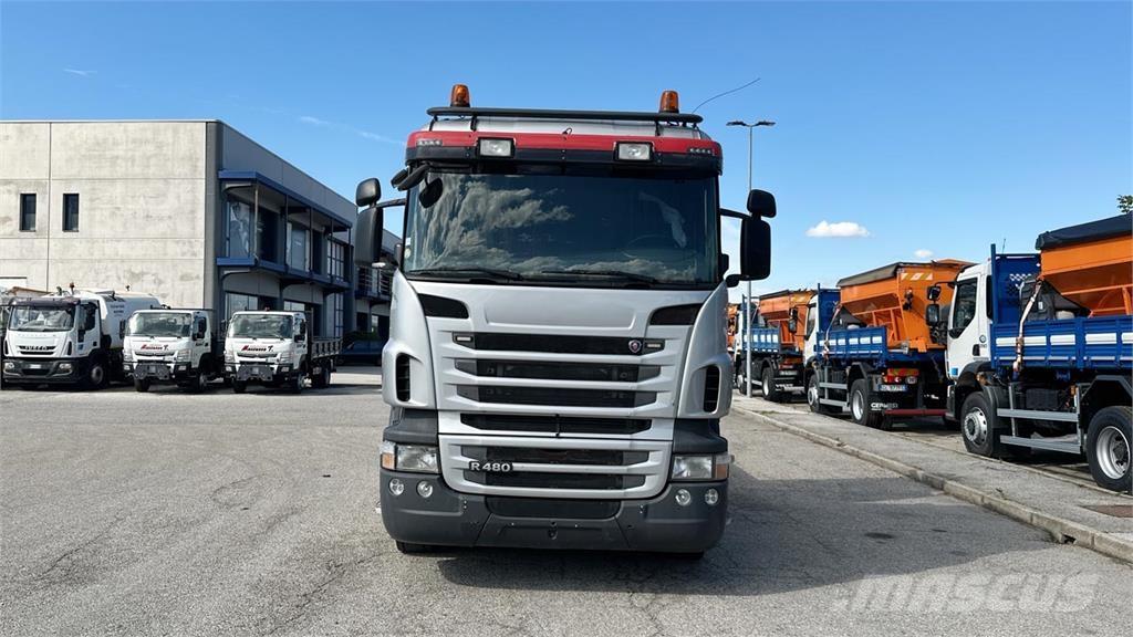 Scania R480 8X2 Otros camiones