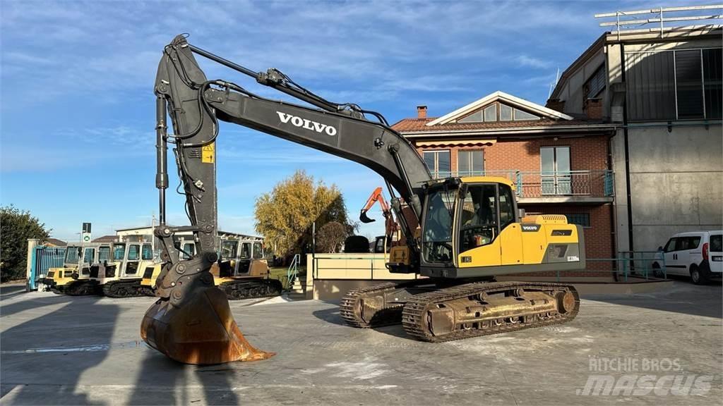 Volvo EC220DNL Excavadoras sobre orugas