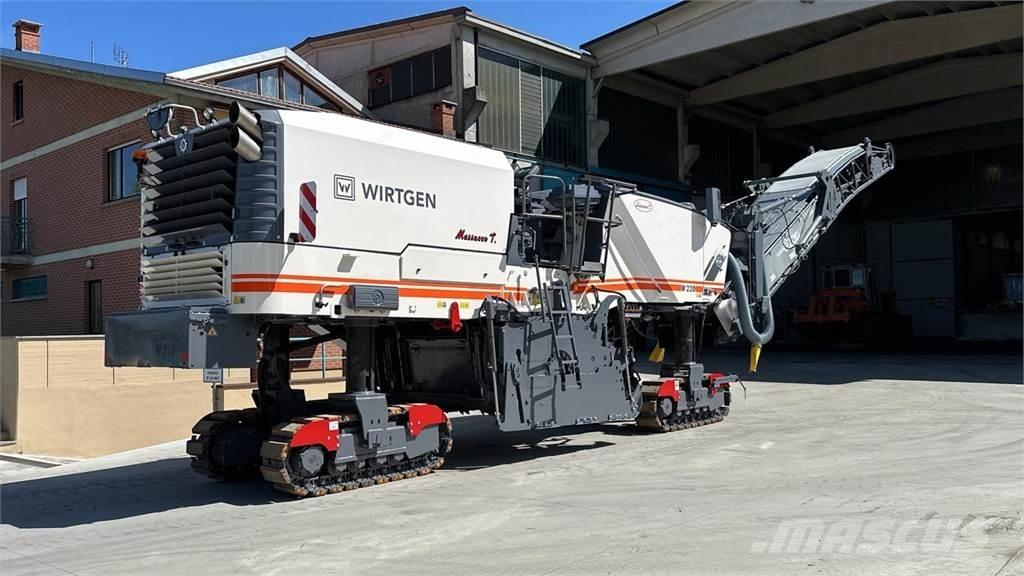 Wirtgen W220 Fresadoras de asfalto