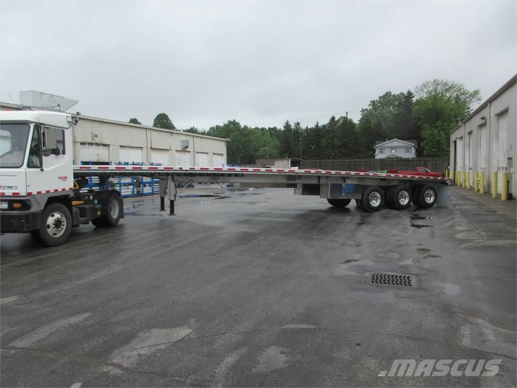 East Mfg Beast Remolques de cama baja