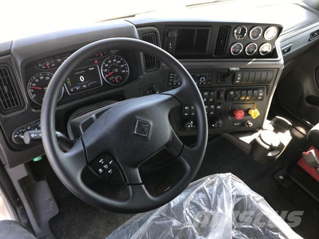 International HV Bañeras basculantes usadas