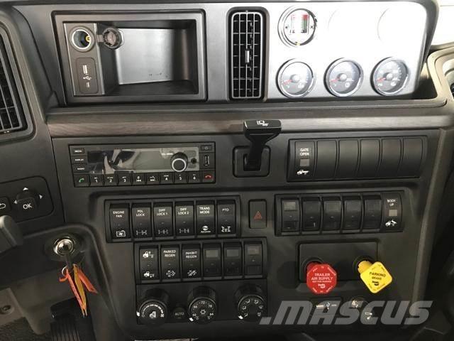 International HV Camiones con chasís y cabina