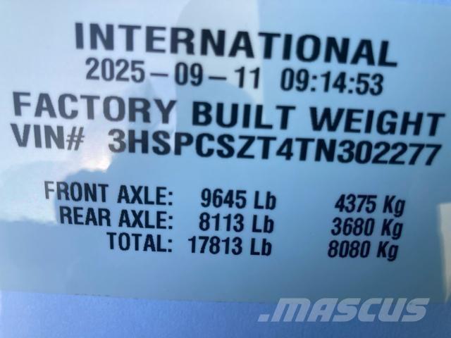 International HX Camiones tractor