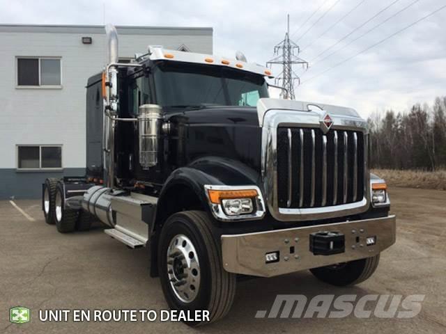 International HX Camiones tractor