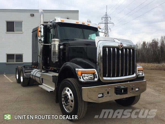 International HX Camiones tractor