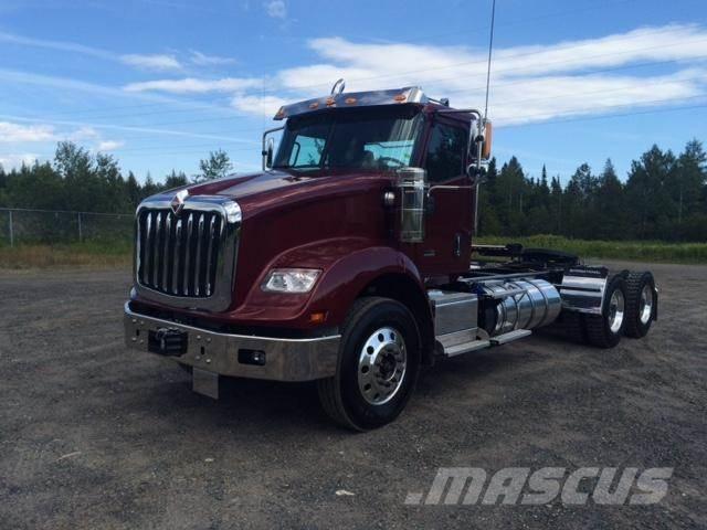 International HX Camiones tractor