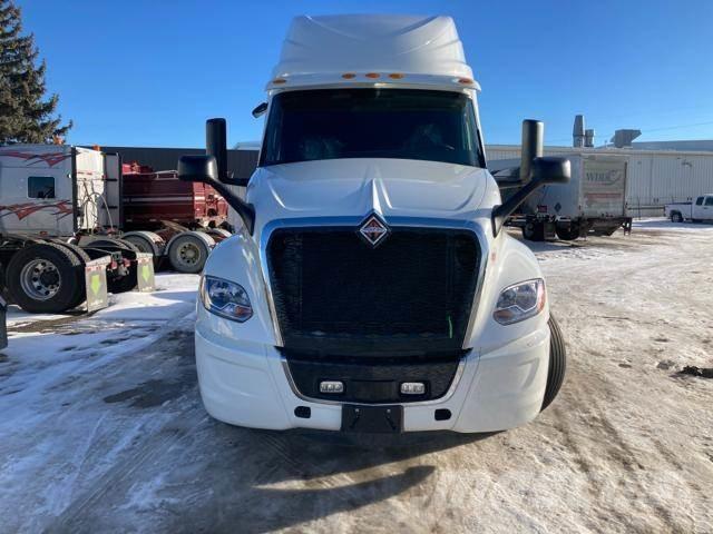 International LT Camiones tractor