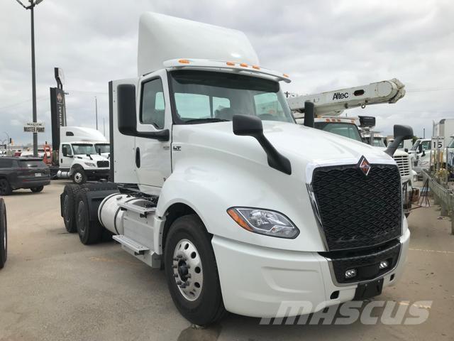 International LT Camiones tractor