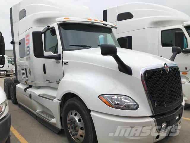 International LT Camiones tractor