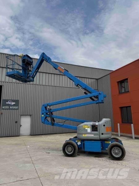 Genie Z45/25 Plataformas con brazo de elevación manual