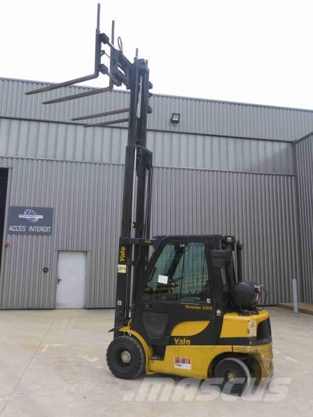 Yale GLP25VX Montacargas - otros