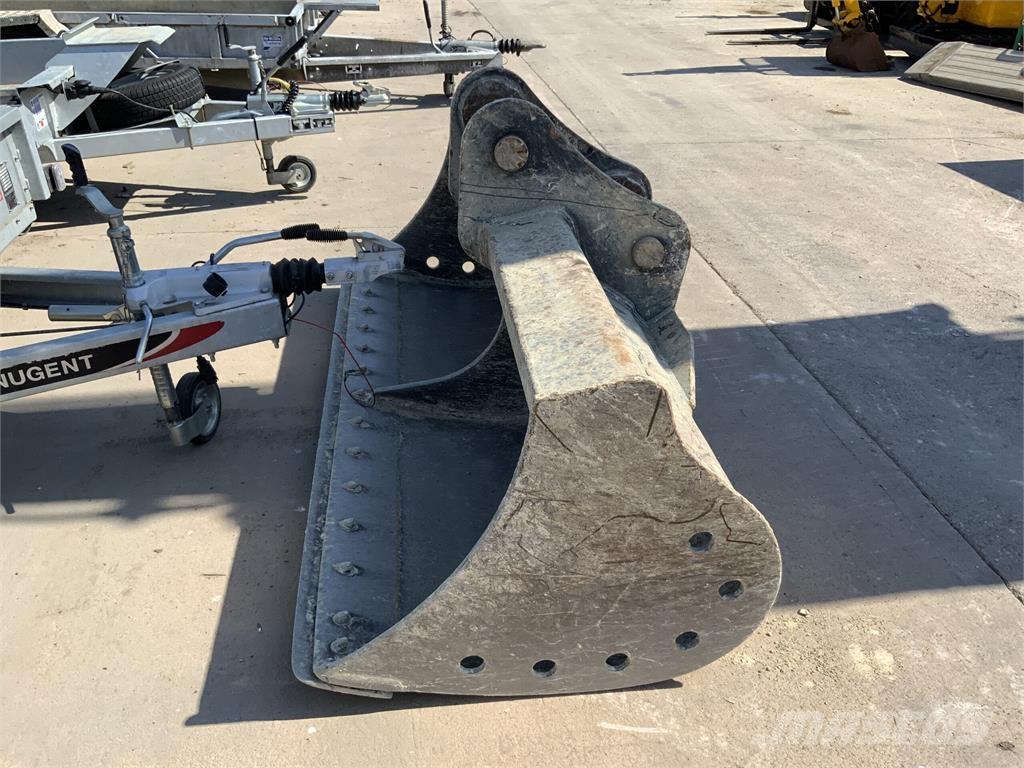 JCB 7ft Grader Bucket Otra maquinaria agrícola