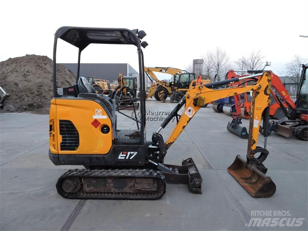 Bobcat E17 Otros