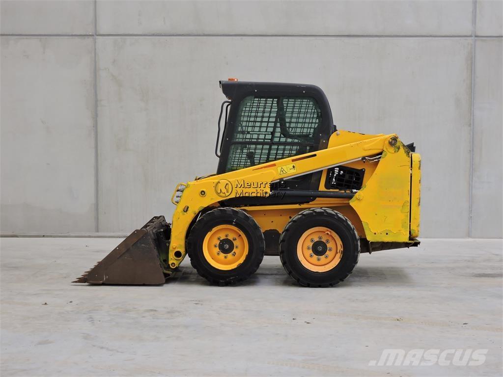 Bobcat S450 Cargadoras sobre ruedas