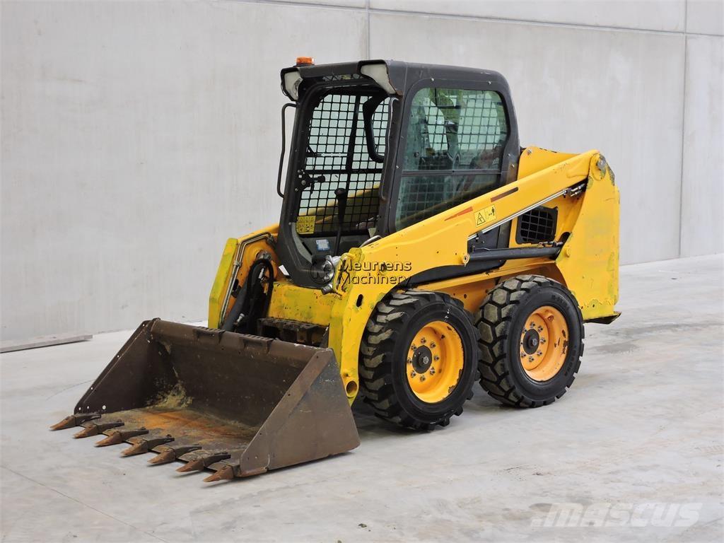 Bobcat S450 Cargadoras sobre ruedas