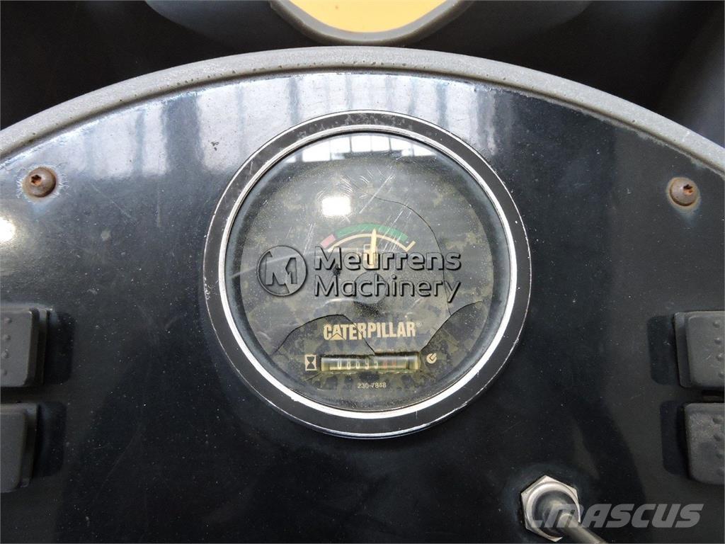 CAT CB225E Otros rodillos