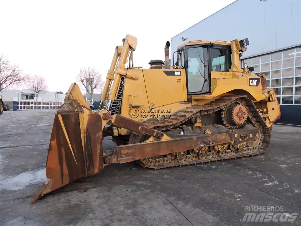 CAT D8T Bulldozers