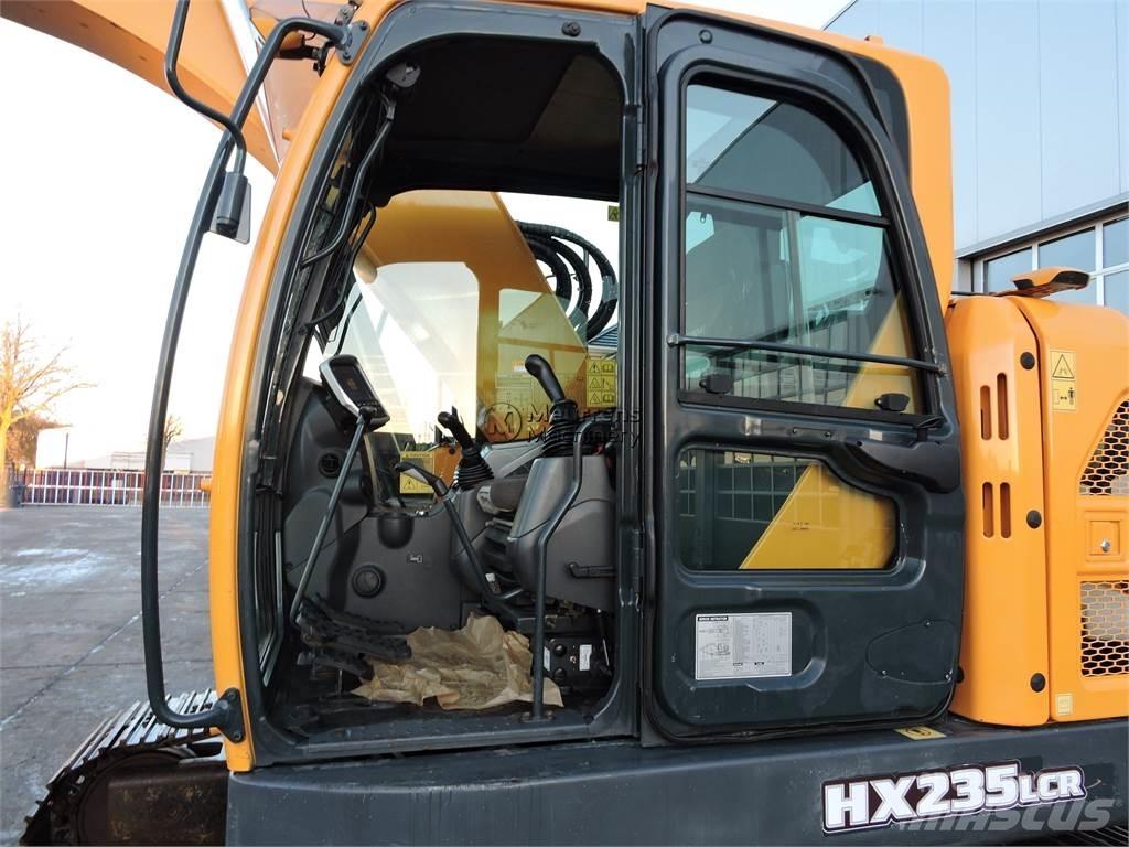 Hyundai HX235 Excavadoras sobre orugas