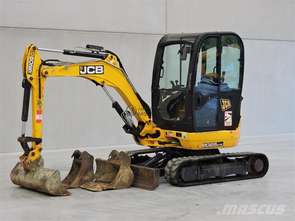 JCB 8025 Otros