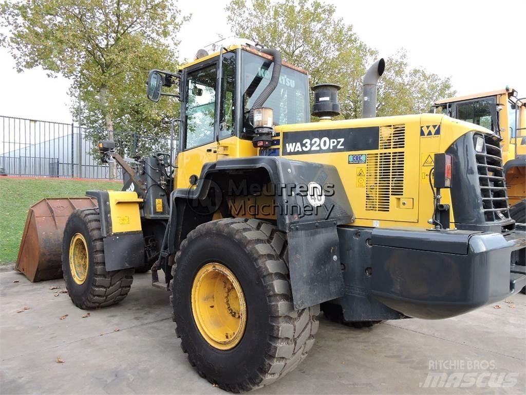 Komatsu WA320 Cargadoras sobre ruedas