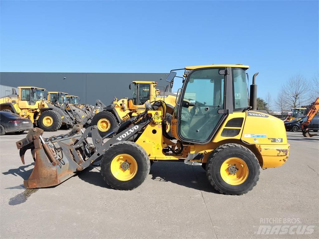 Volvo L25F Cargadoras sobre ruedas