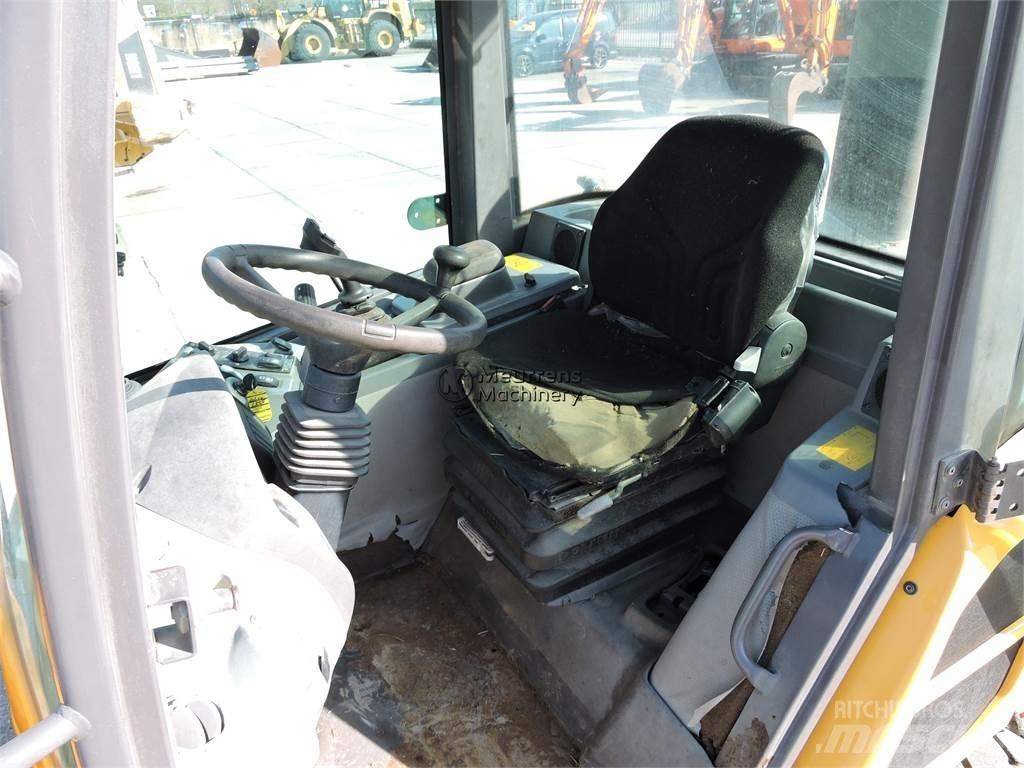 Volvo L25F Cargadoras sobre ruedas