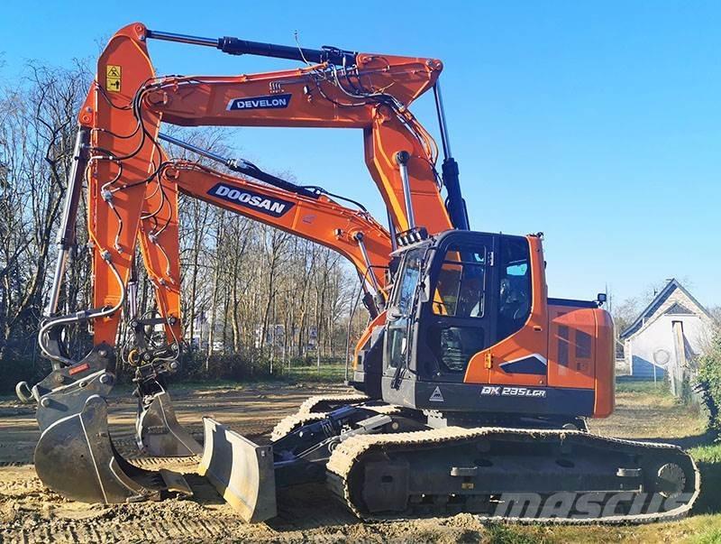 Develon DX 235 LCR-7 Excavadoras sobre orugas