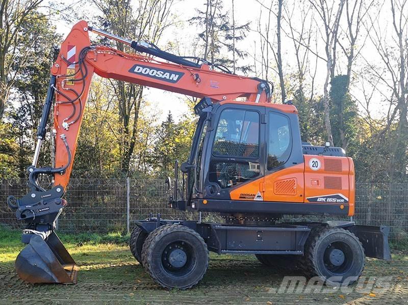 Doosan DX 165 WR-7 Excavadoras de ruedas