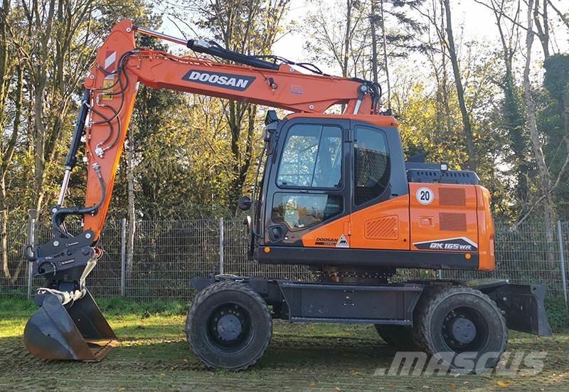 Doosan DX 165 WR-7 Excavadoras de ruedas