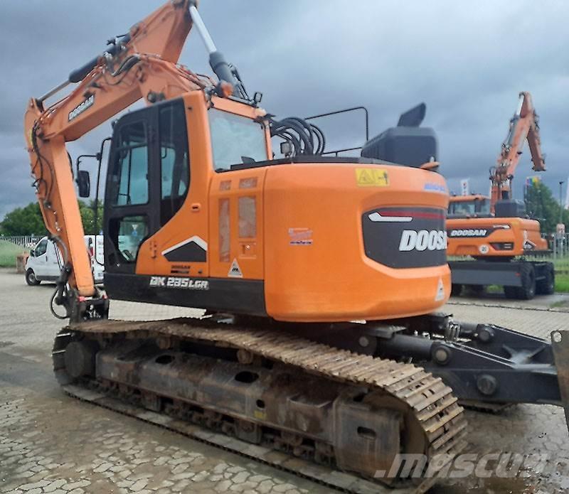 Doosan DX 235 LCR-7 Excavadoras sobre orugas