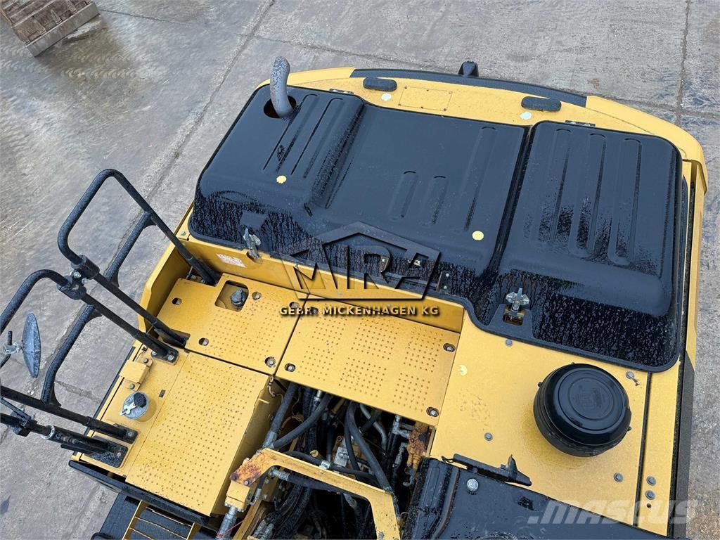 CAT 323 EL Excavadoras sobre orugas