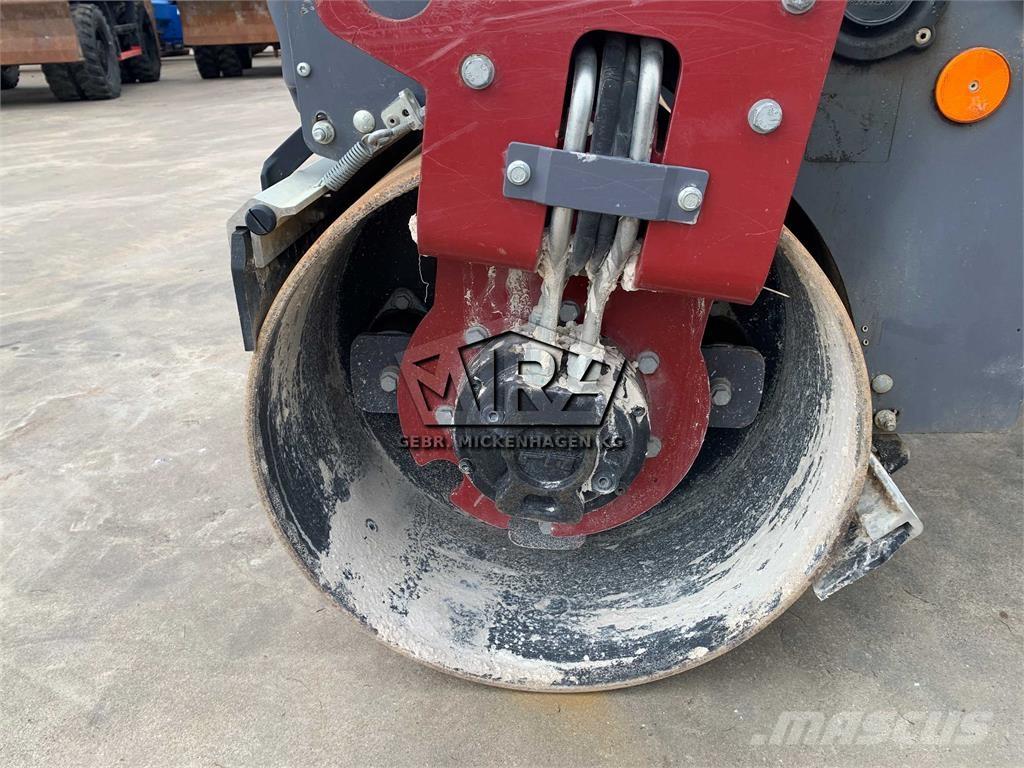 Dynapac CC 1000 Rodillos de doble tambor