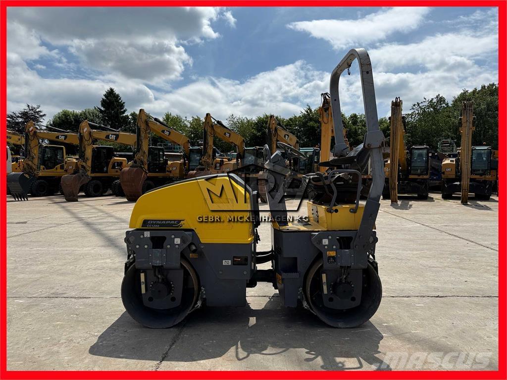 Dynapac CC1200 Rodillos de doble tambor