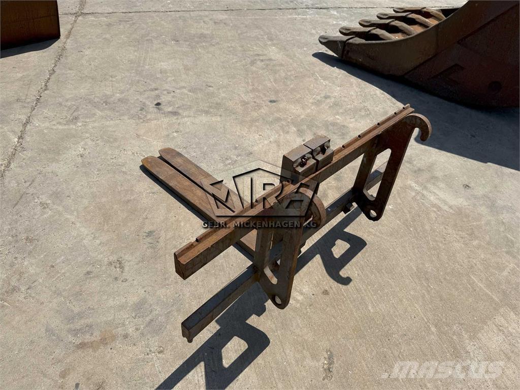 Volvo L 25B Horquillas