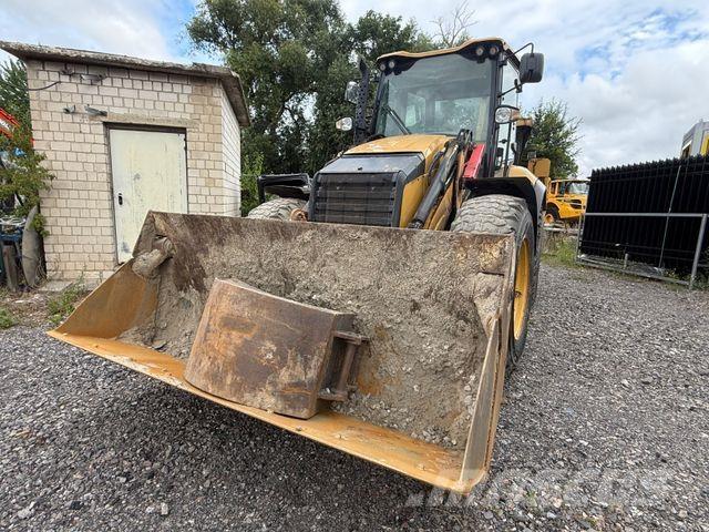 CAT 444 F Retrocargadoras