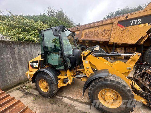 CAT 907 H2 Cargadoras sobre ruedas