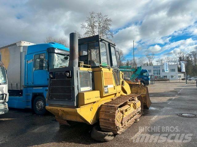 CAT 953 Buldozer sobre oruga