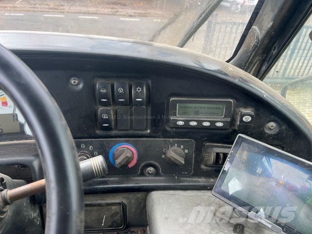 CAT erpillar 735 E Otros